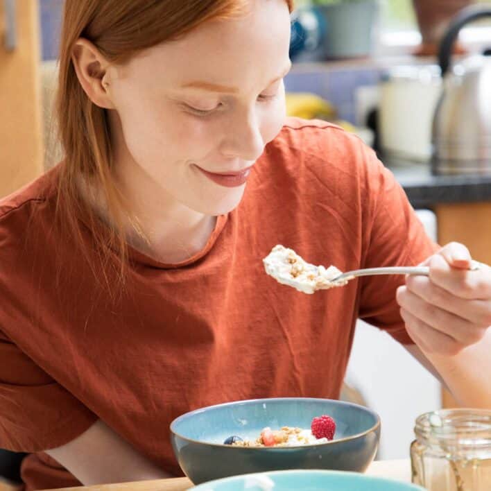 Magnesium nicht selbst herstellen kann, muss er durch die tägliche Nahrung zugeführt werden